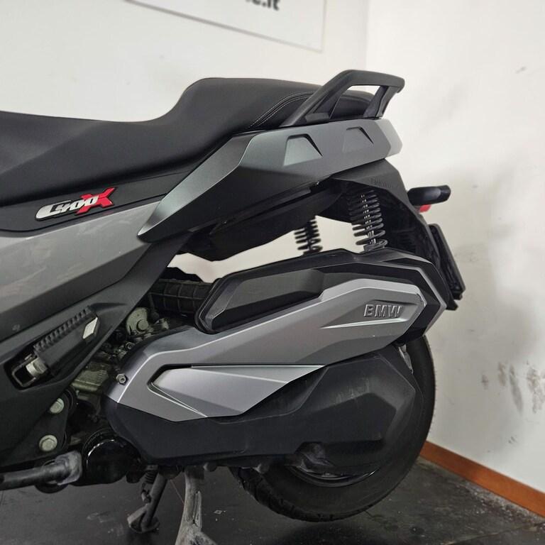 C 400 X