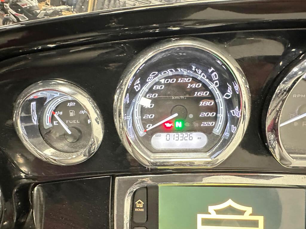 ELECTRA GLIDE 1690