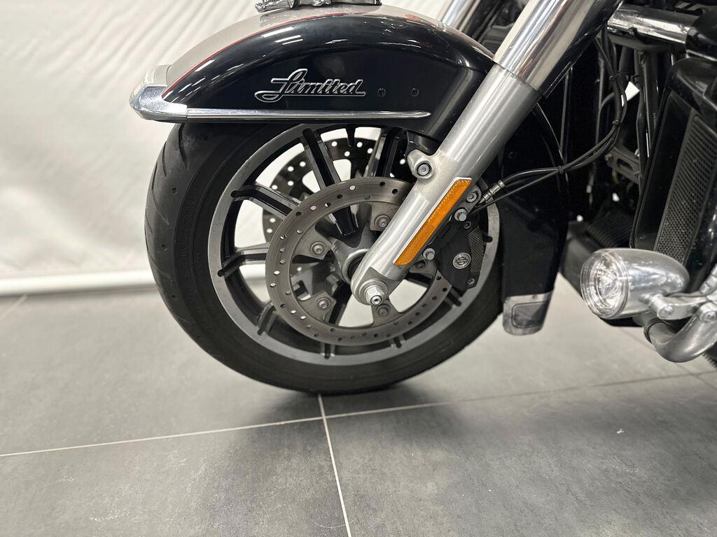 ELECTRA GLIDE 1690