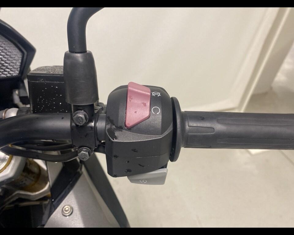 G 310 GS