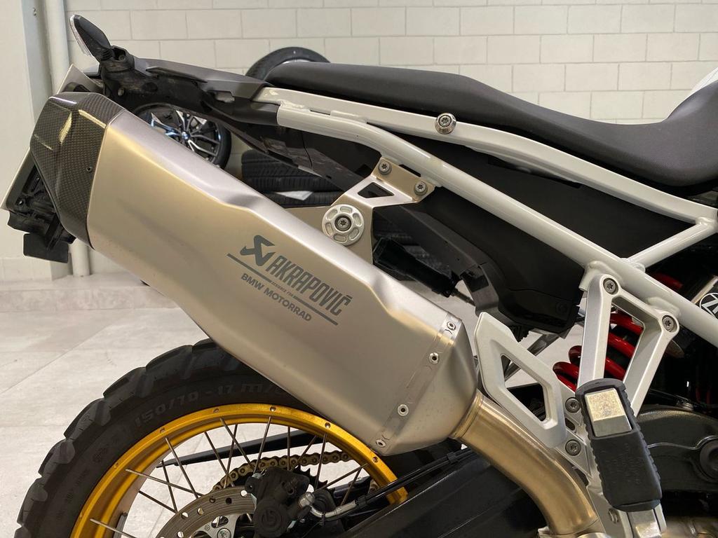 F 900 GS