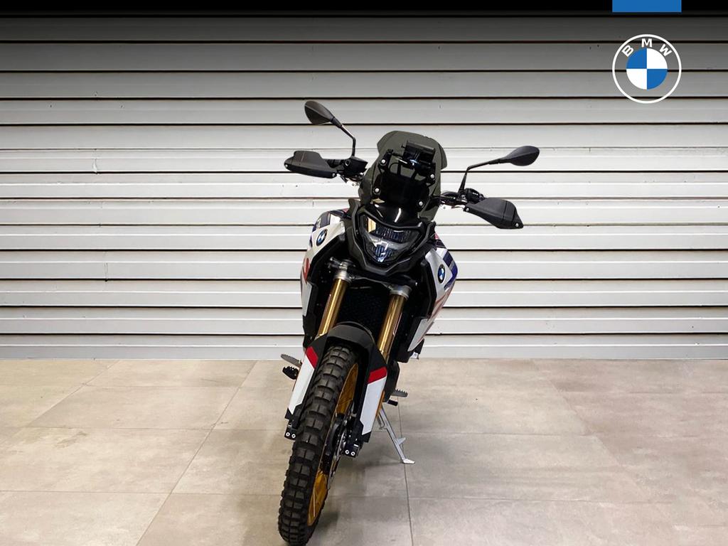F 900 GS