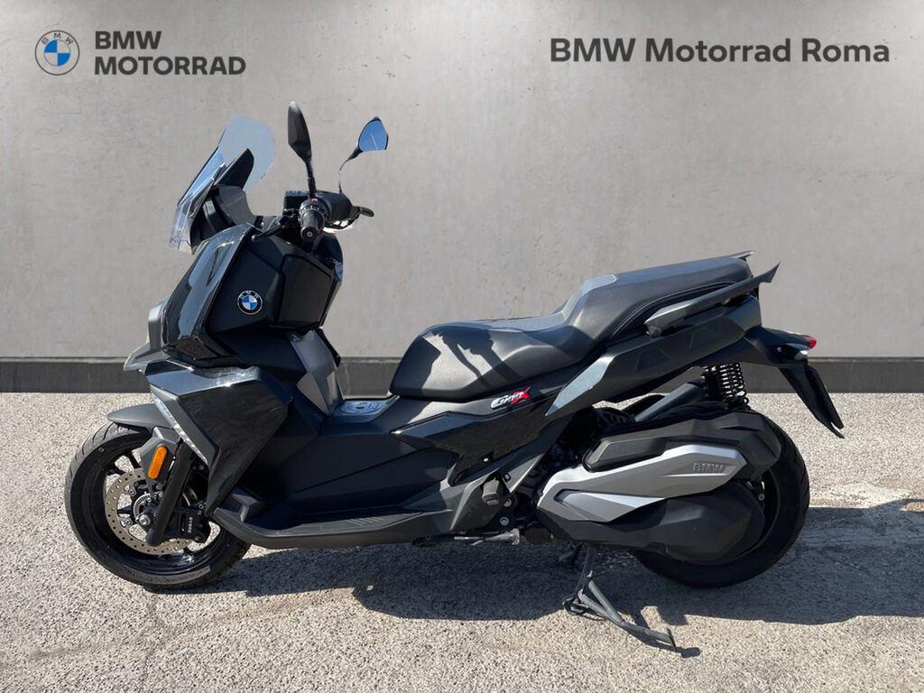 C 400 X