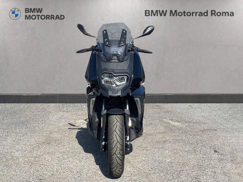 C 400 X