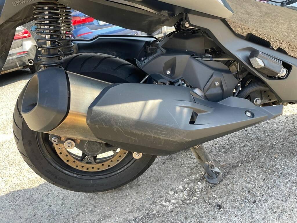 C 400 X