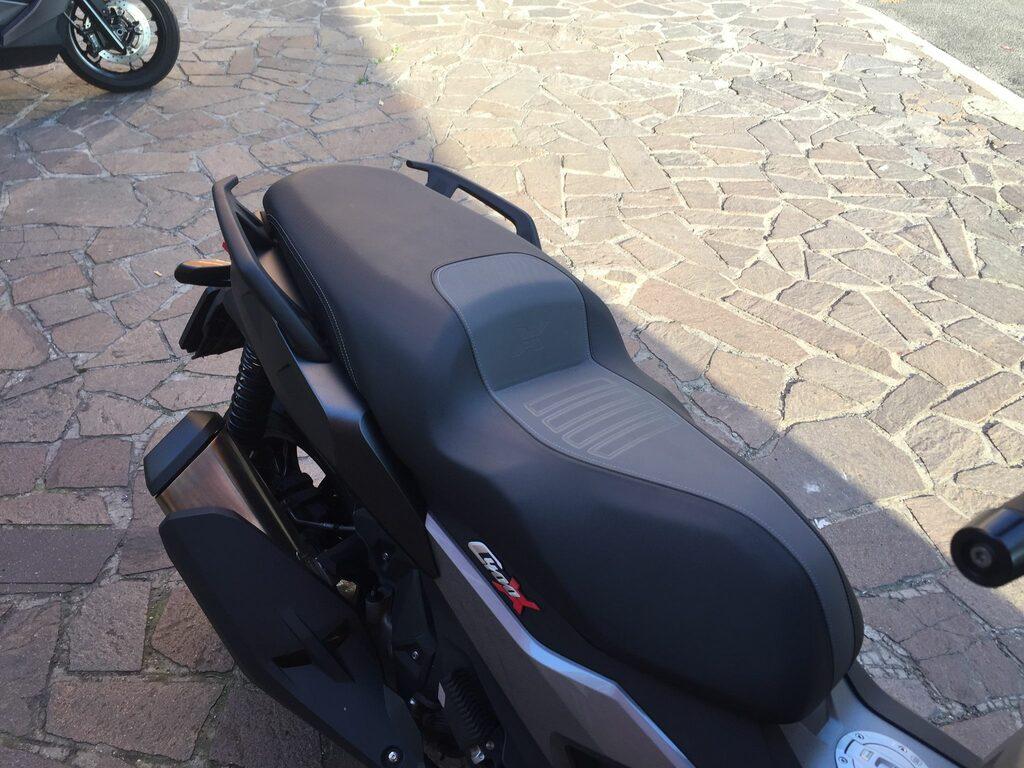 C 400 X