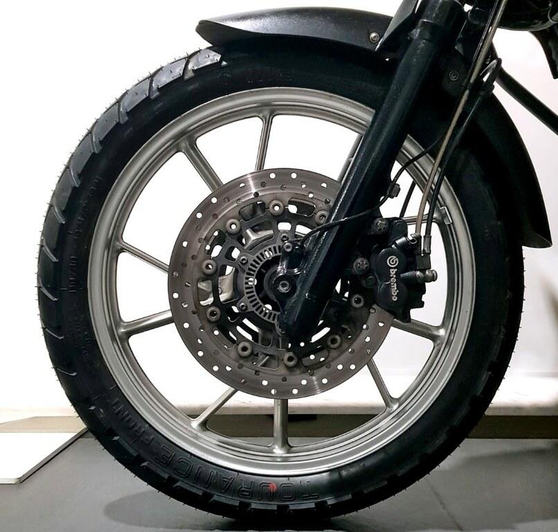 F 700 GS