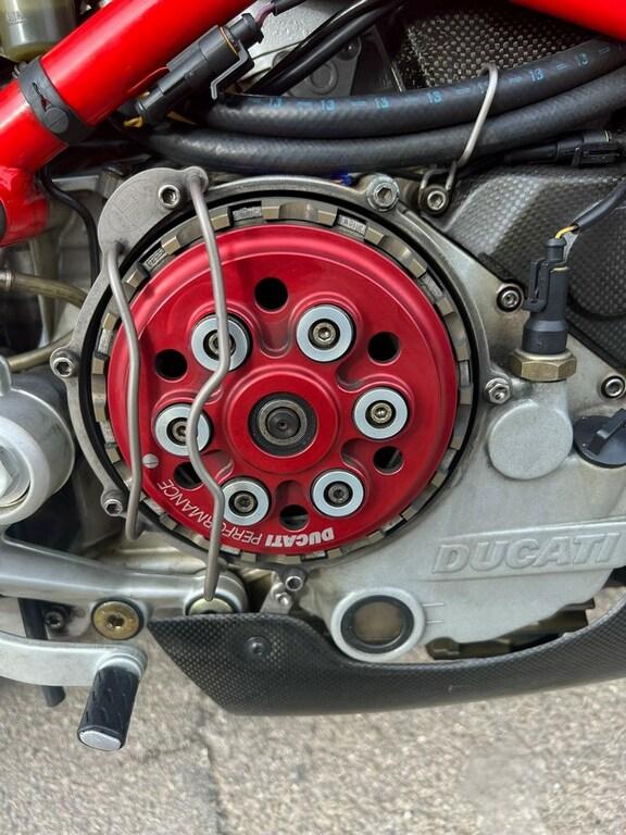 MONSTER 900