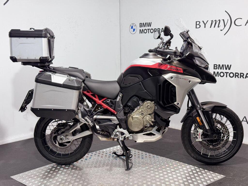 MULTISTRADA V4
