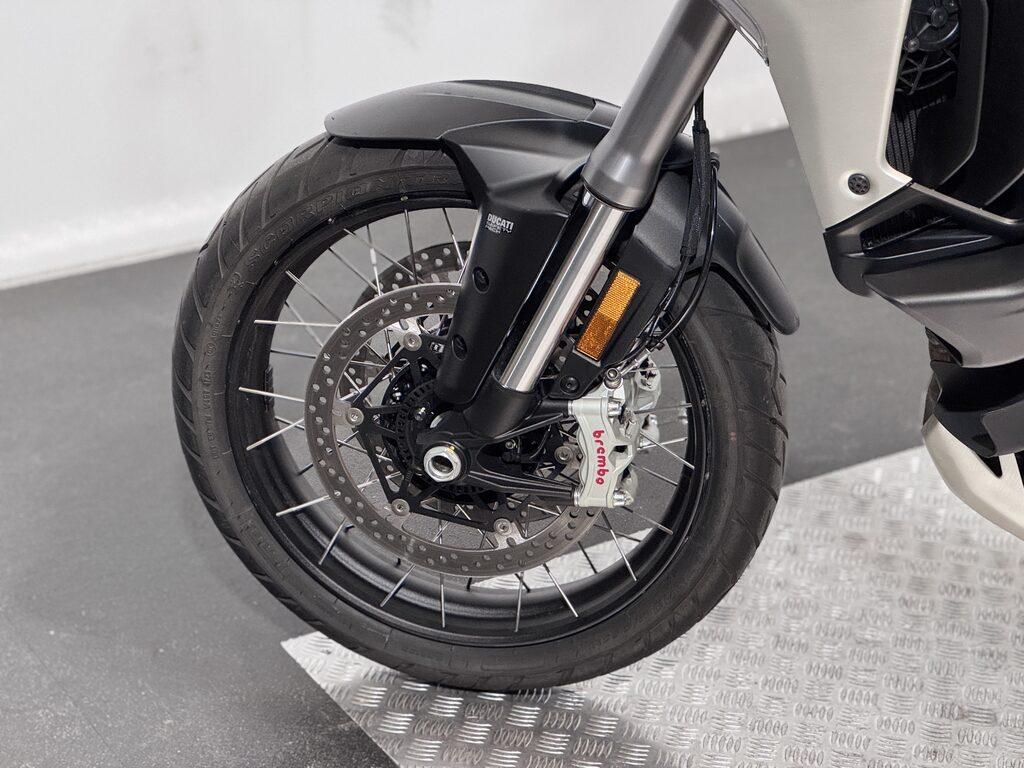 MULTISTRADA V4