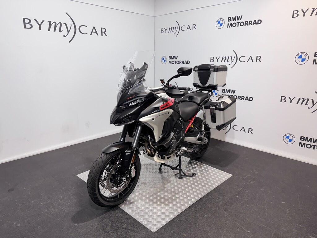 MULTISTRADA V4
