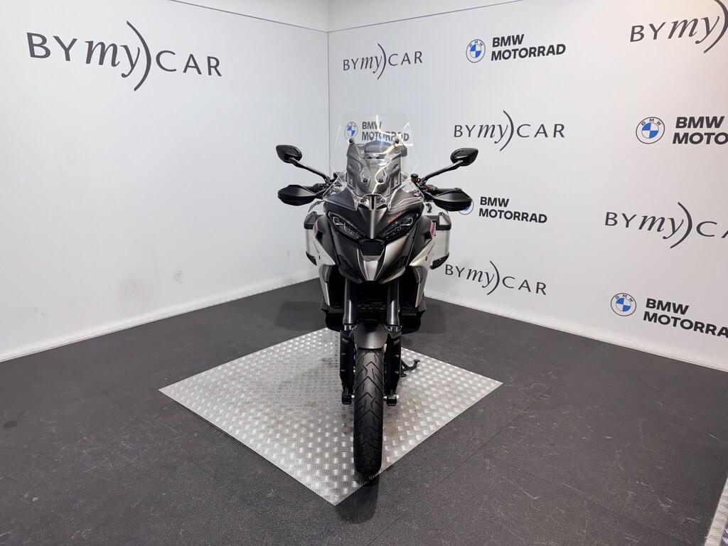 MULTISTRADA V4