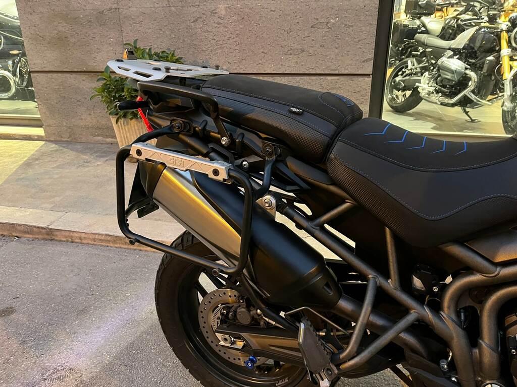 TIGER 800