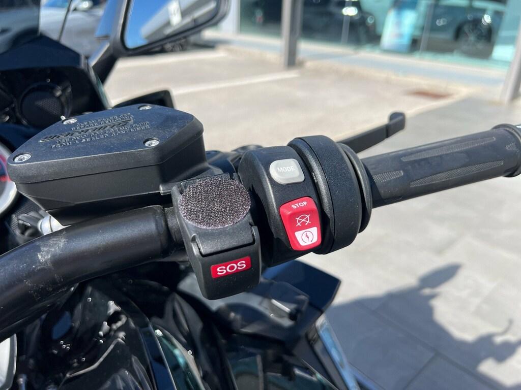 K 1600 B