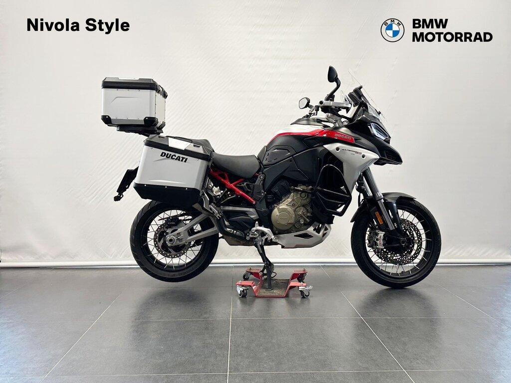 MULTISTRADA V4