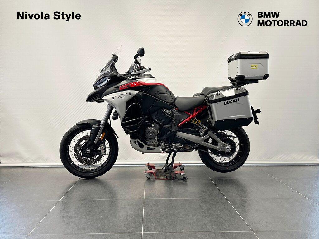 MULTISTRADA V4