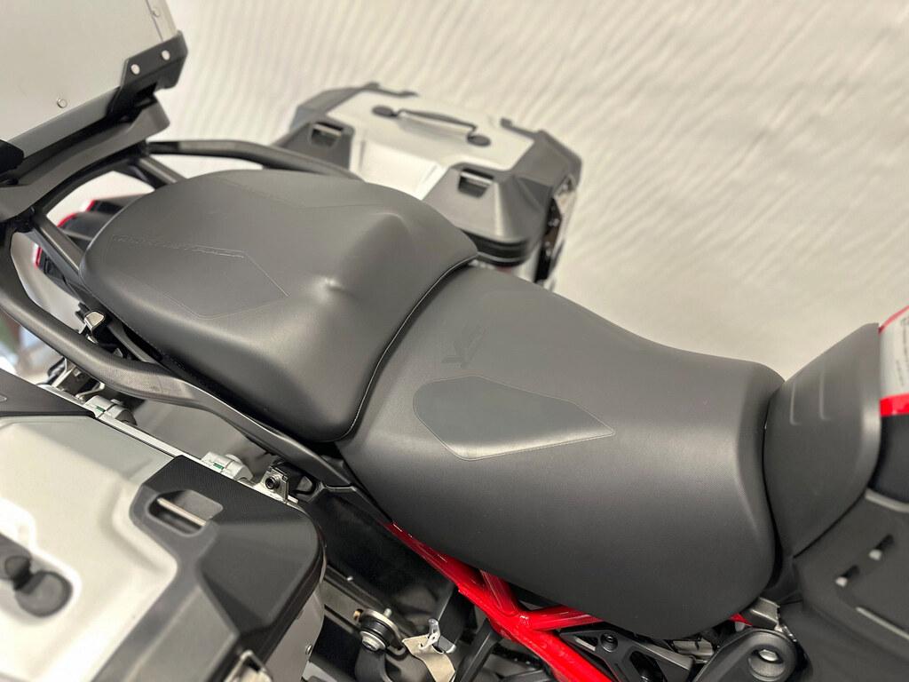MULTISTRADA V4