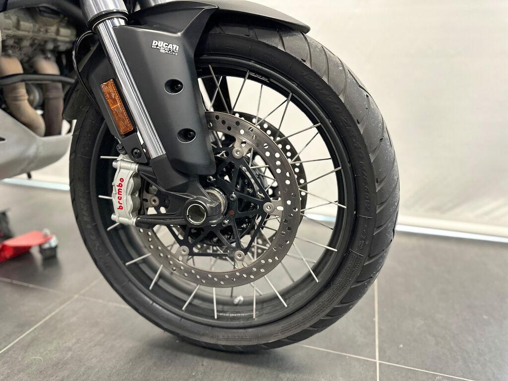 MULTISTRADA V4