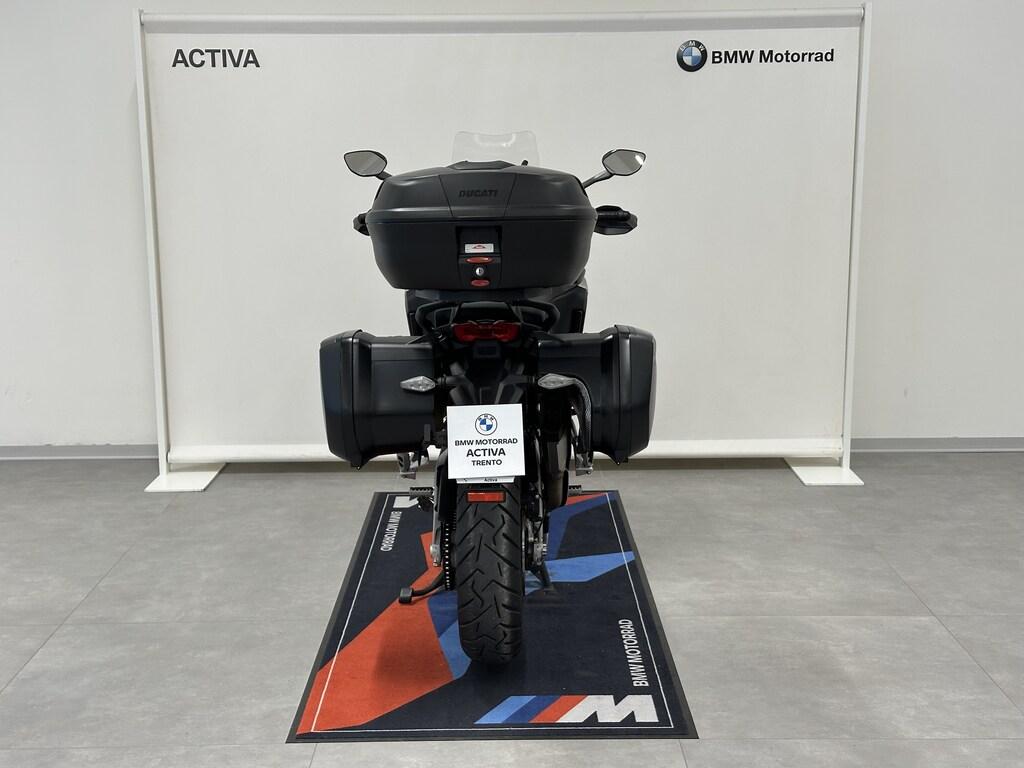 MULTISTRADA V4