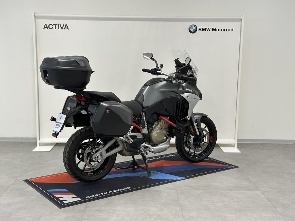 MULTISTRADA V4