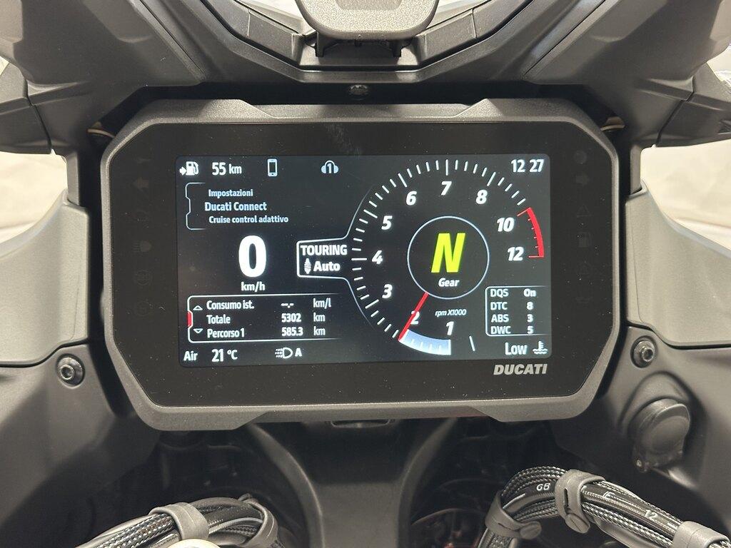 MULTISTRADA V4
