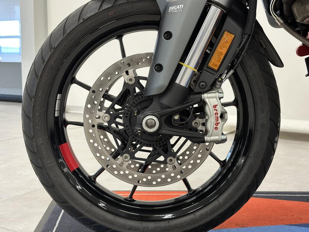MULTISTRADA V4