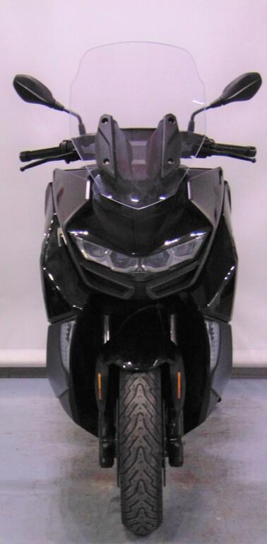C 400 GT