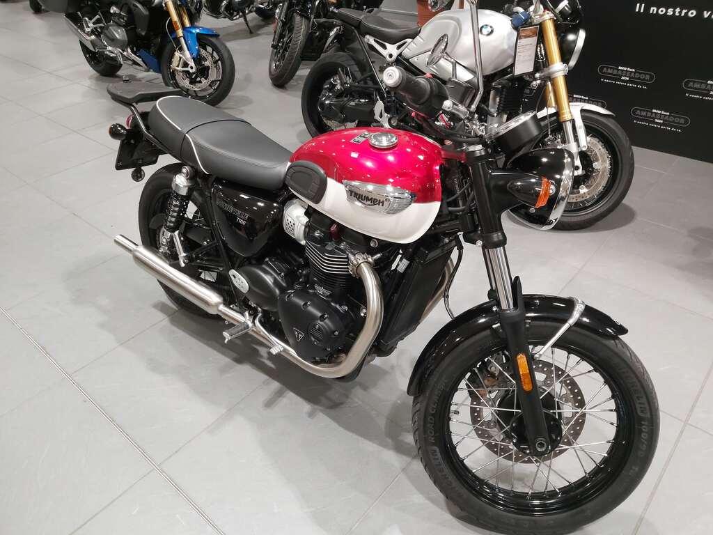 BONNEVILLE 900 T100