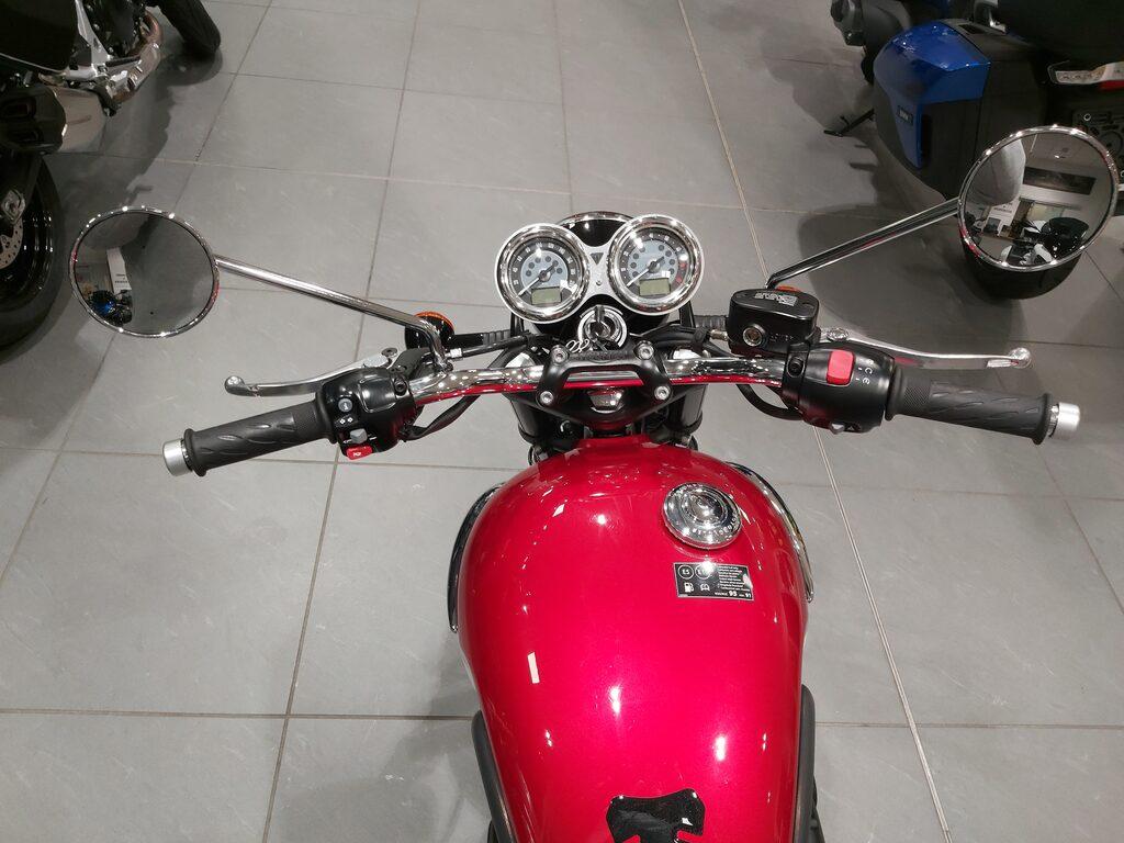 BONNEVILLE 900 T100