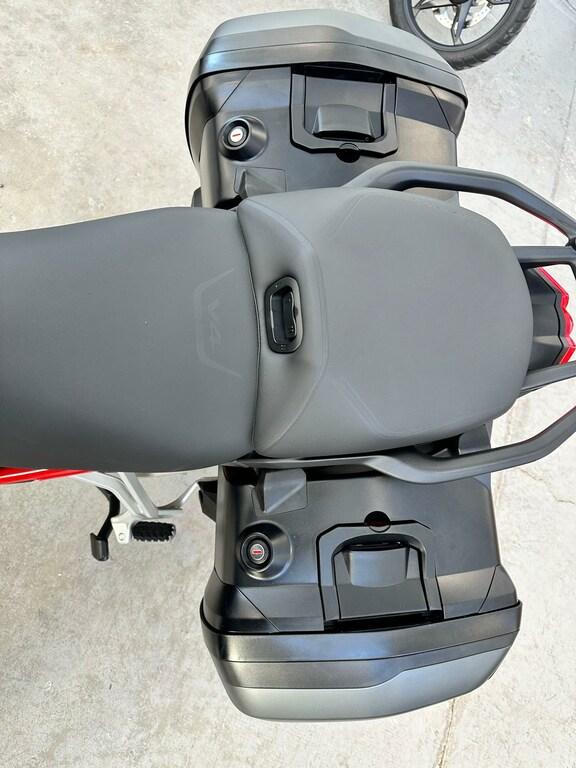MULTISTRADA V4
