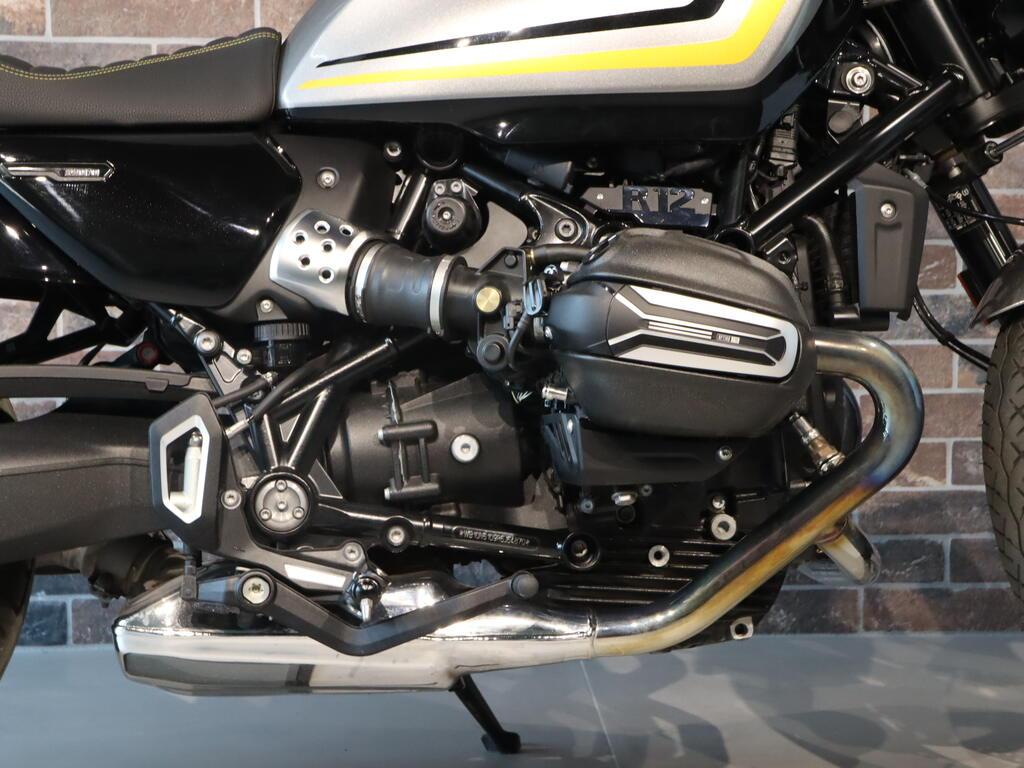 R 12