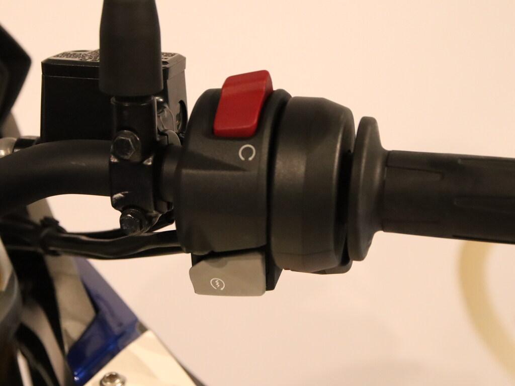 G 310 GS