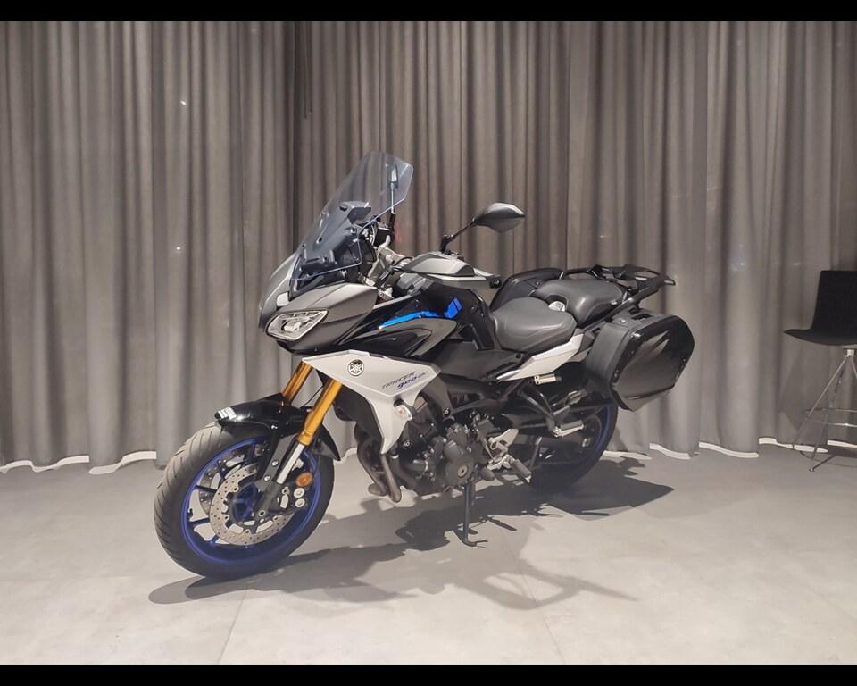 TRACER 900