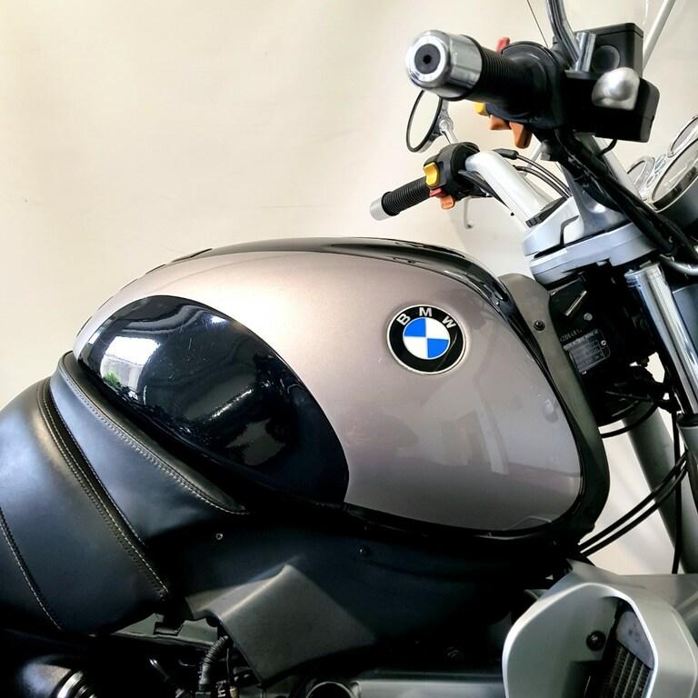 R 850 R