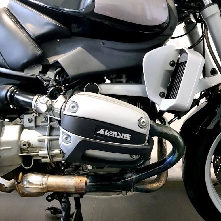 R 850 R