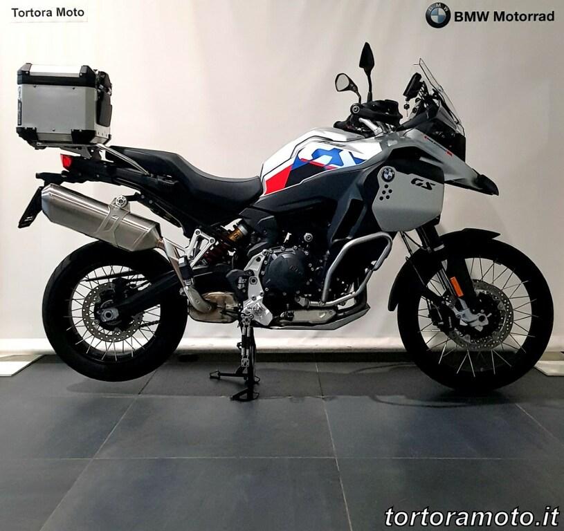 F 900 GS