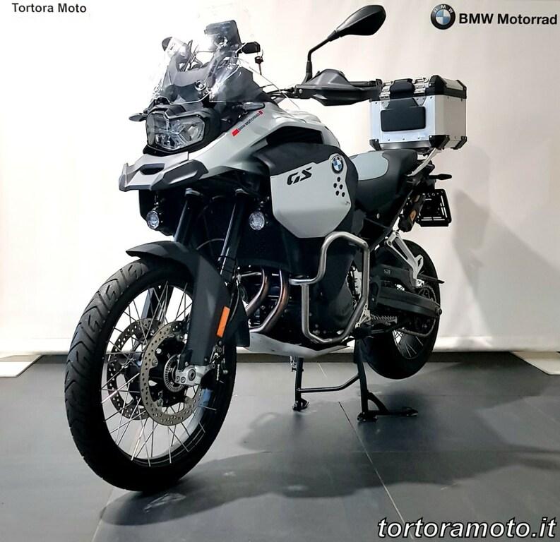 F 900 GS