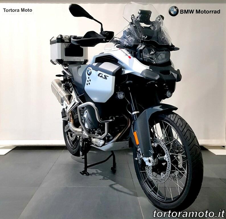F 900 GS