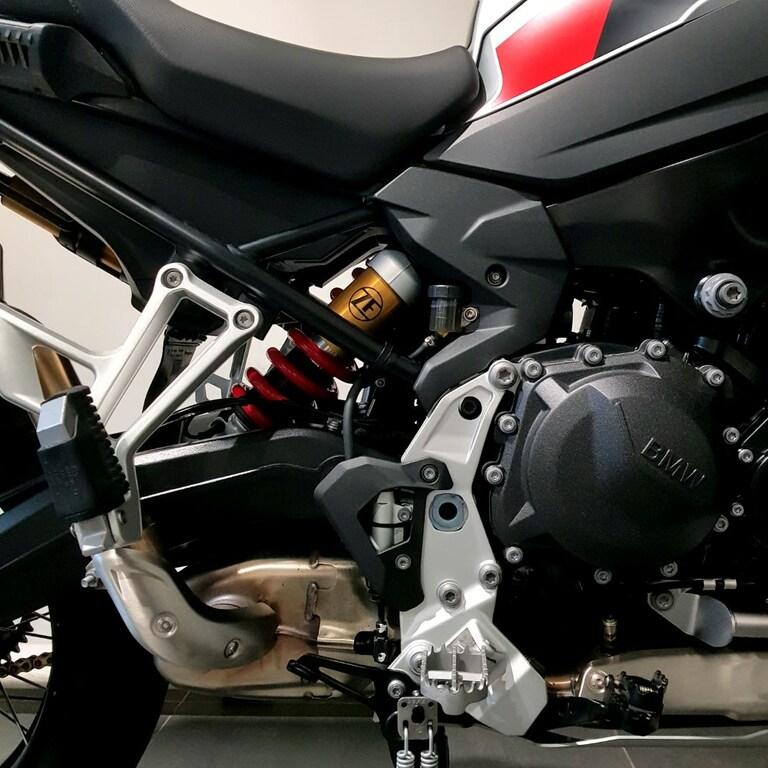 F 900 GS