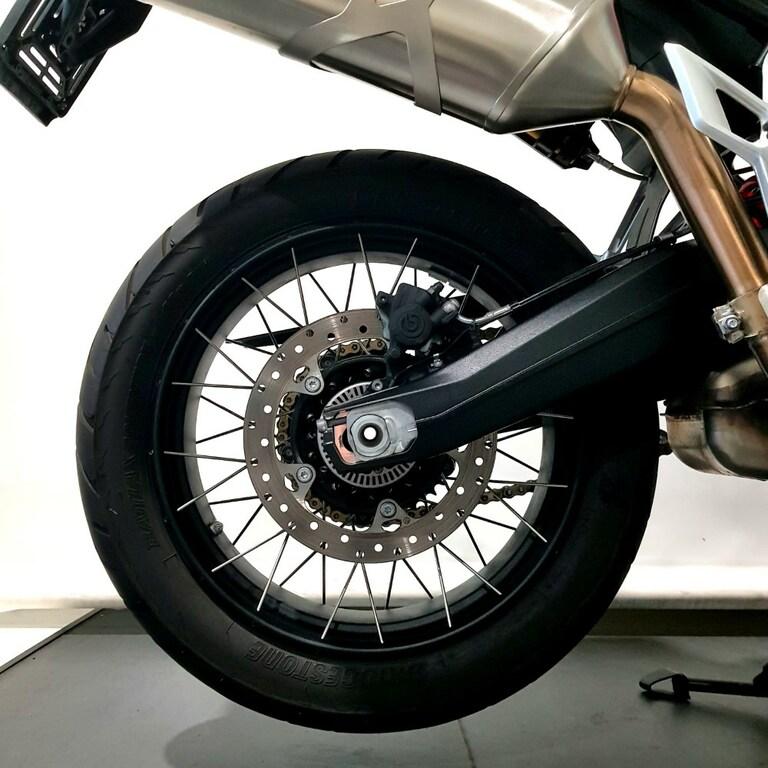 F 900 GS