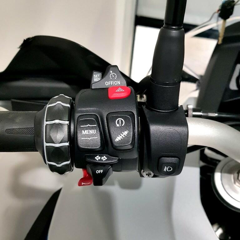 F 900 GS
