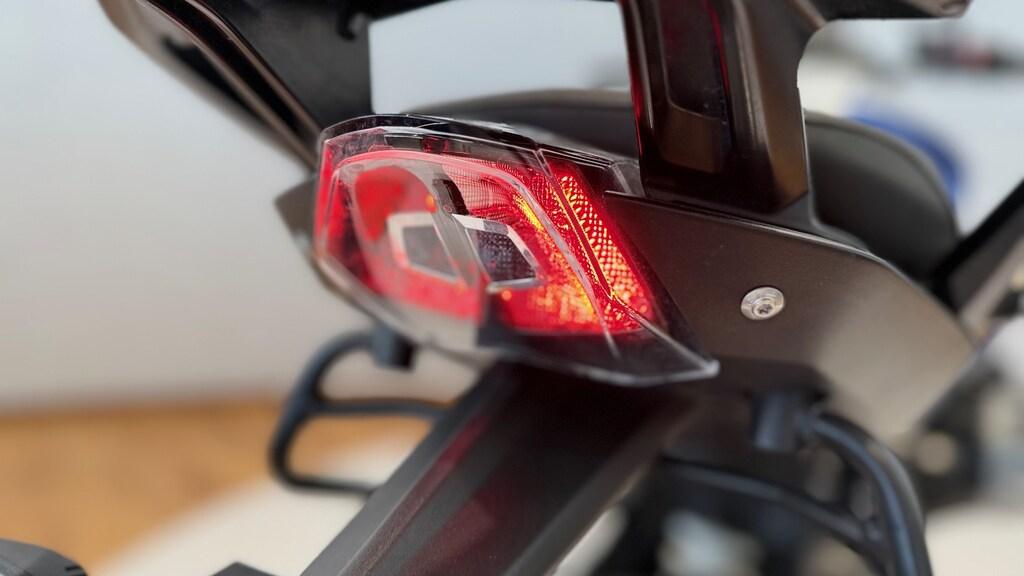 R 1250 R
