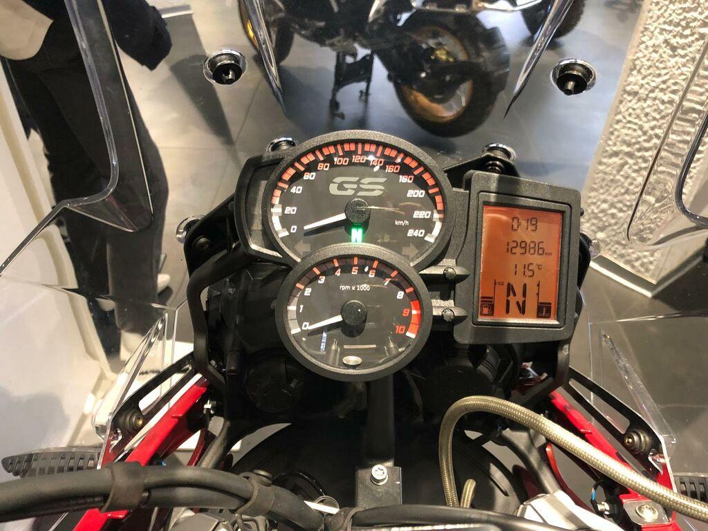 F 700 GS