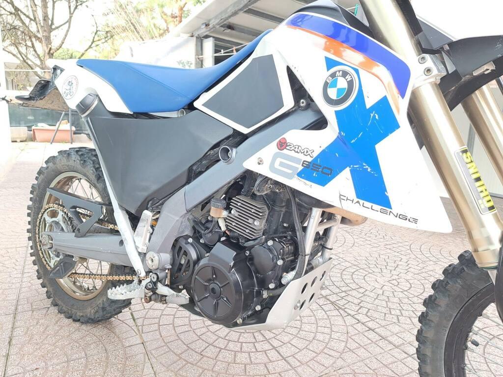 G 650 X