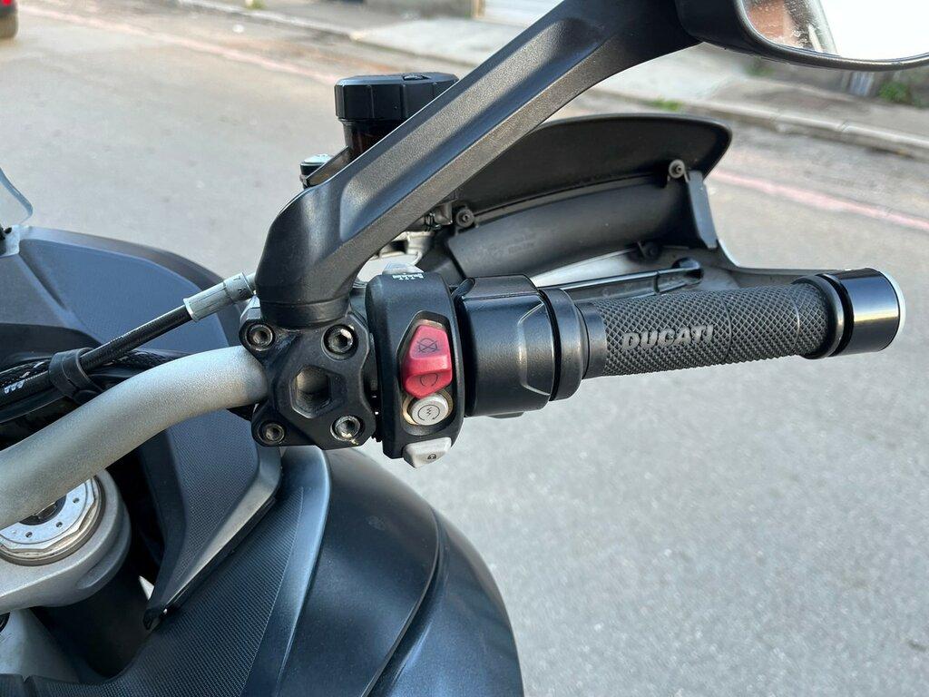 MULTISTRADA 1200