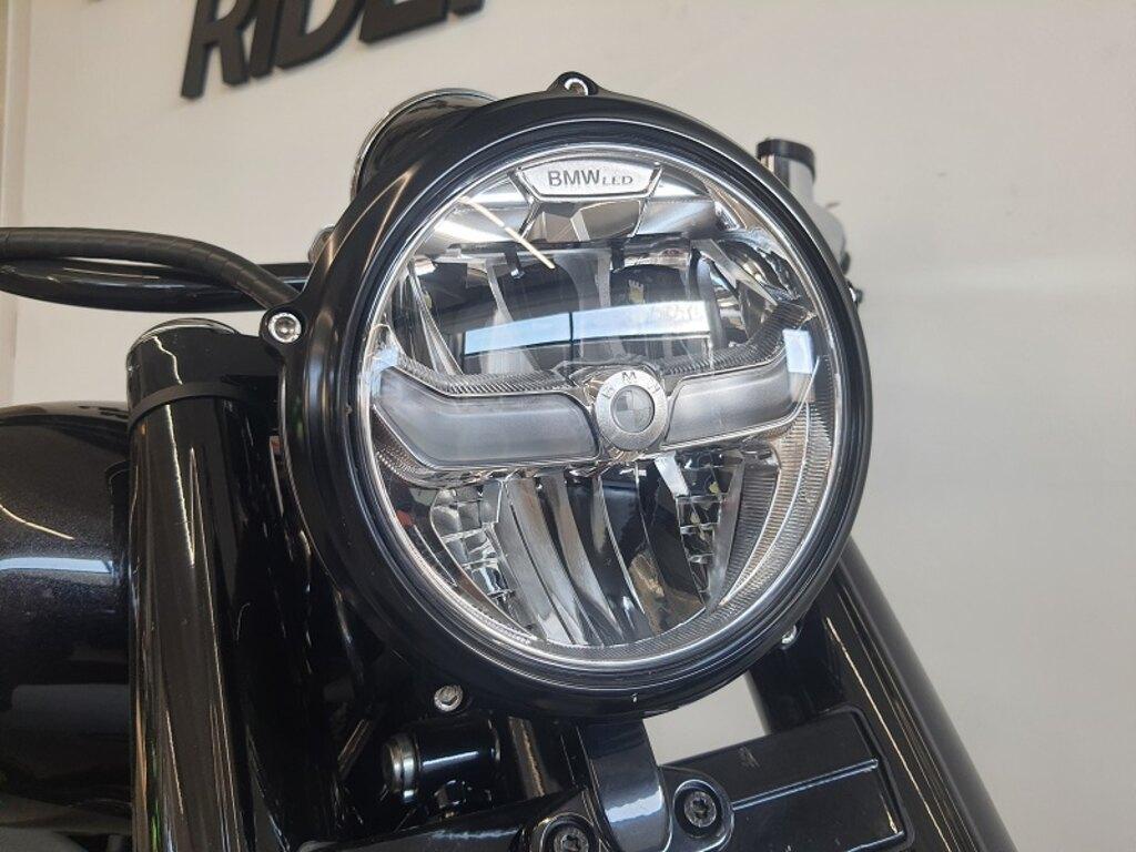 R 18