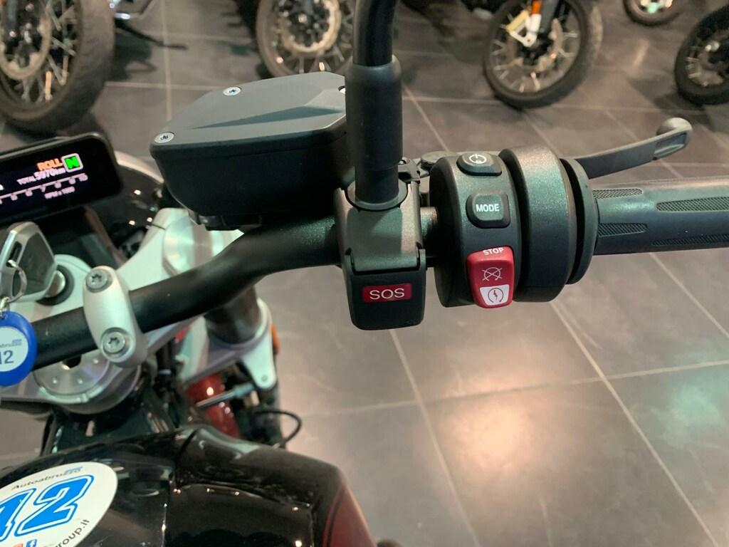R 12