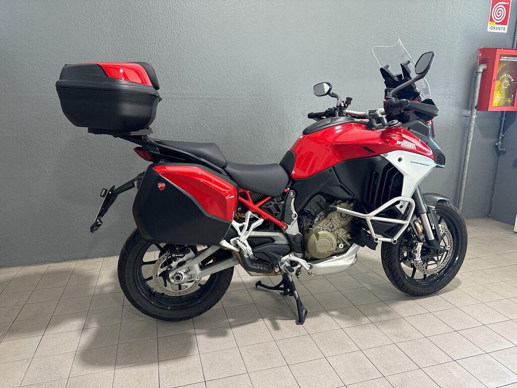 MULTISTRADA V4