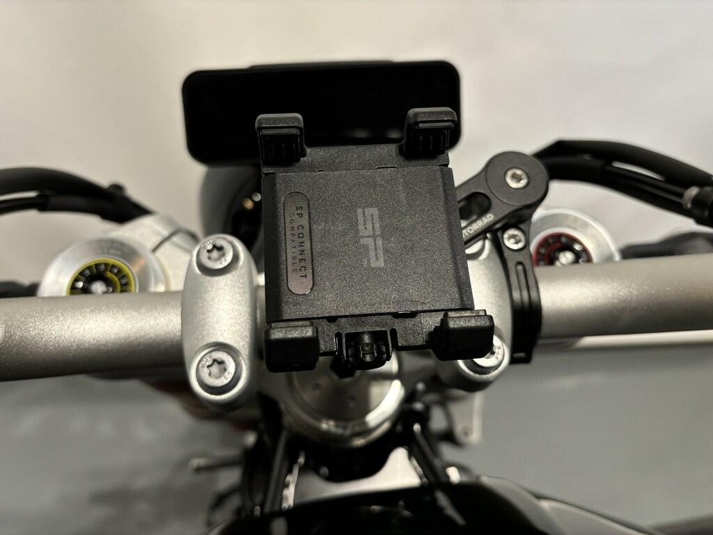 R 12 NINET