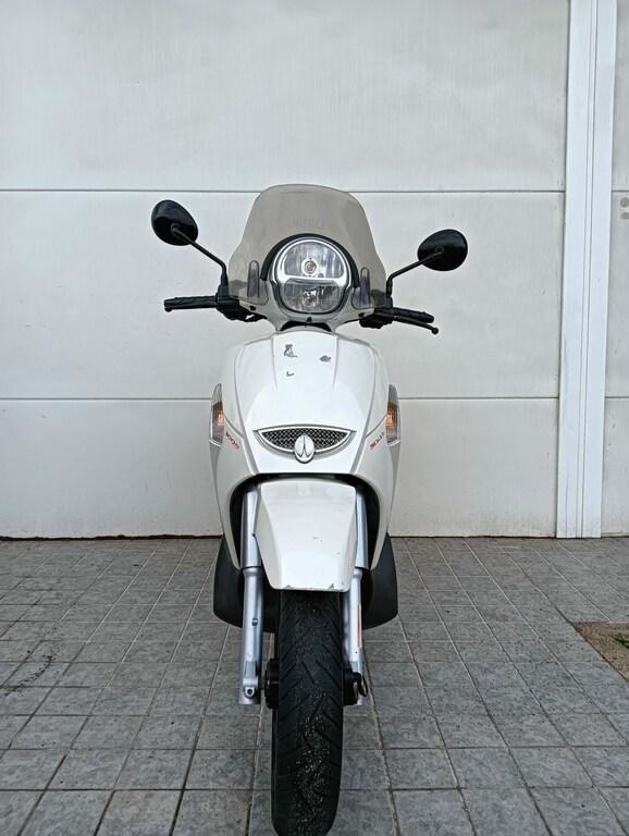 SCARABEO 300